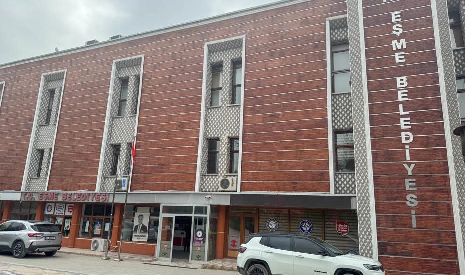 Eşme Belediye Başkanı Tozan “irtikap” soruşturmasında gözaltına alındı
